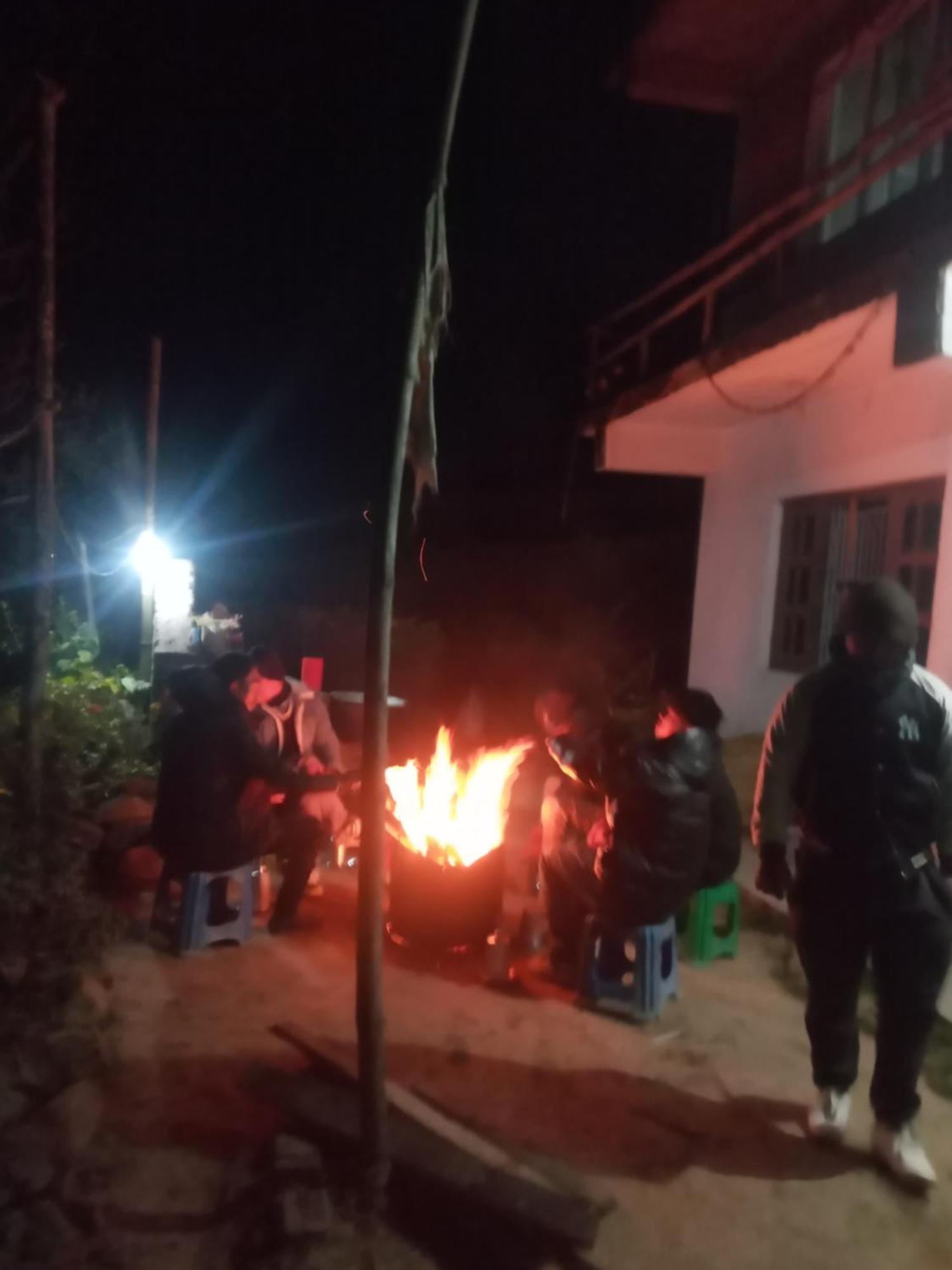 Unique Point Home Stay Nagarkot Exterior foto