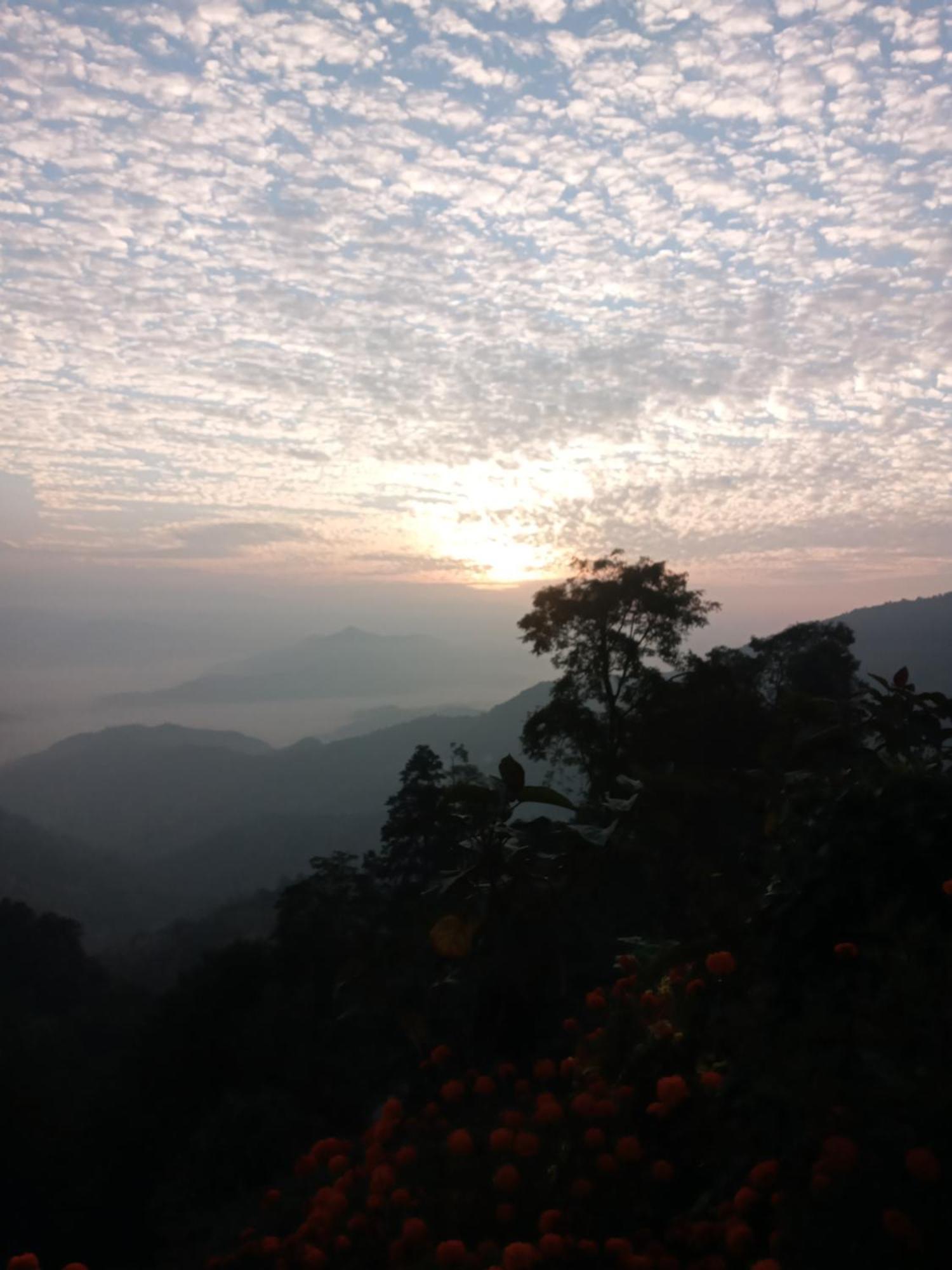 Unique Point Home Stay Nagarkot Exterior foto