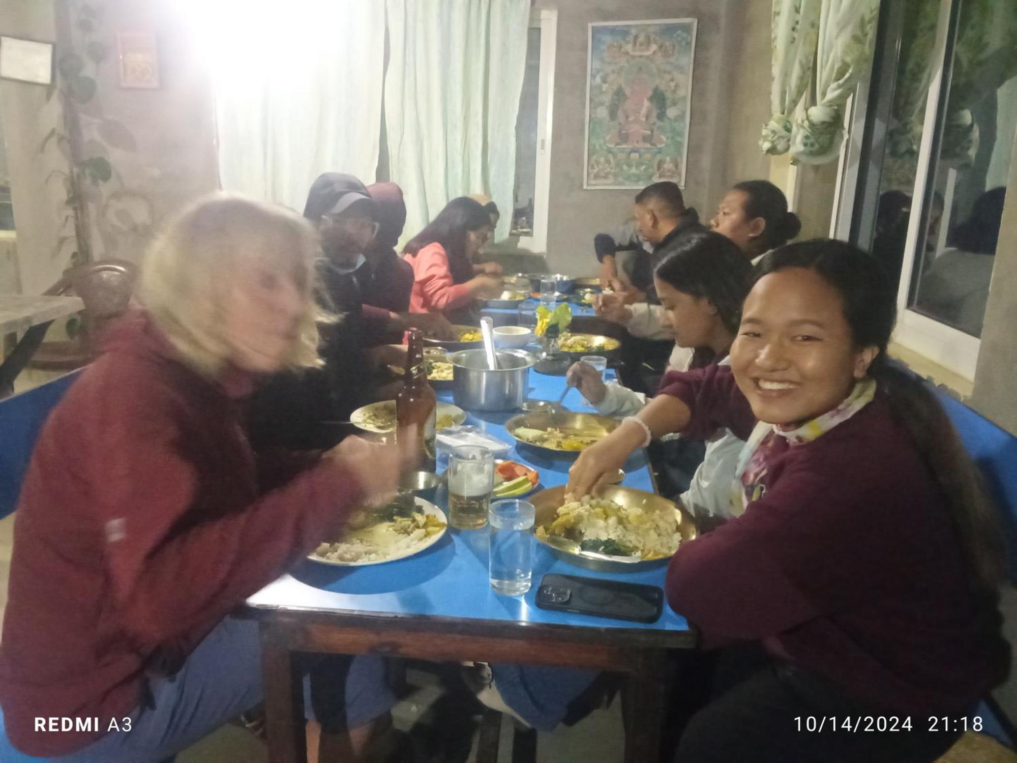 Unique Point Home Stay Nagarkot Exterior foto